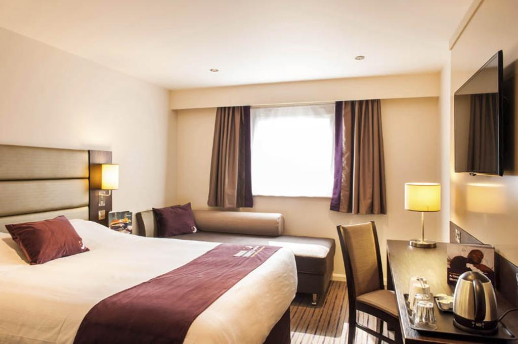 Premier Inn London Greenford Kamer foto