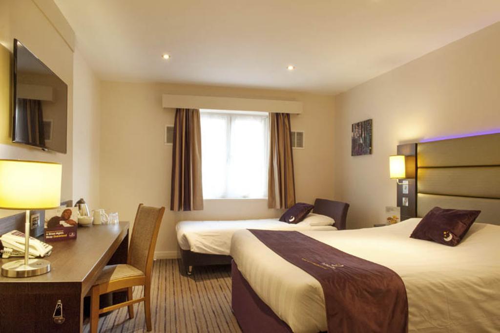 Premier Inn London Greenford Kamer foto